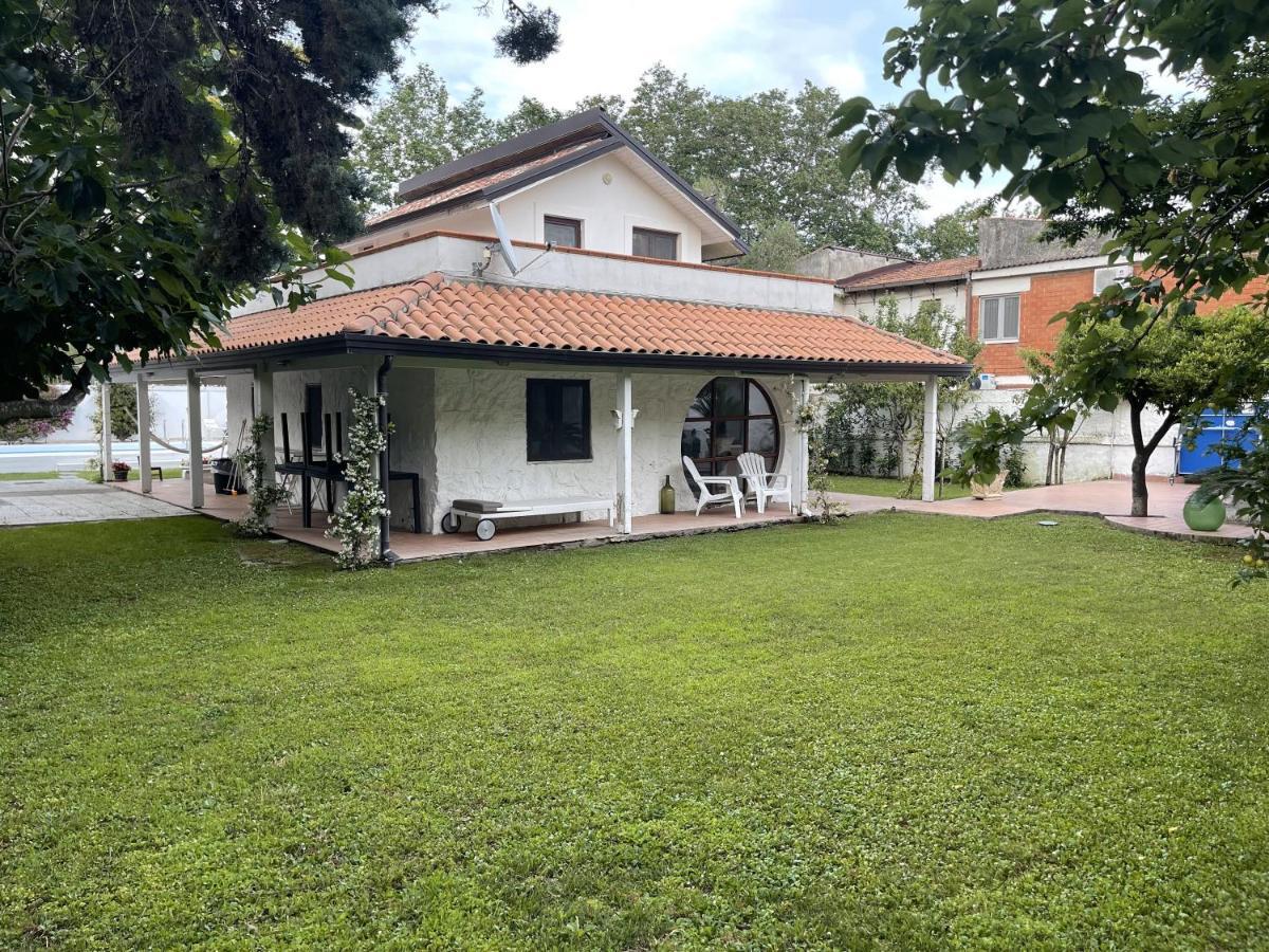 Villa Avvocato Catapano Pontecagnano Kültér fotó